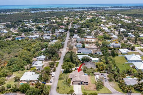 House in Hobe Sound, Florida 6 bedrooms, 391.12 sq.m. № 1216404 - photo 29