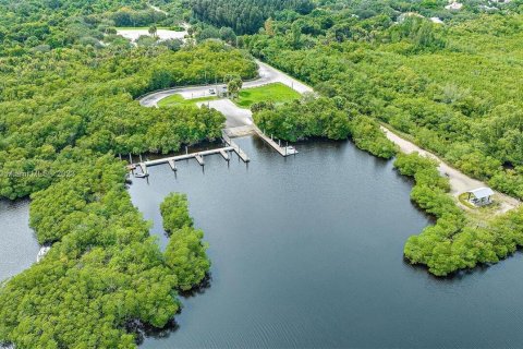 Villa ou maison à vendre à Hobe Sound, Floride: 6 chambres, 391.12 m2 № 1216404 - photo 4