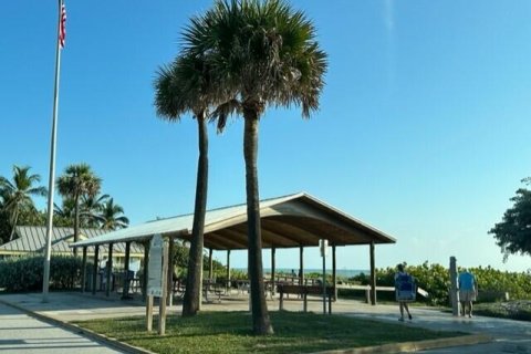 Villa ou maison à vendre à Hobe Sound, Floride: 6 chambres, 391.12 m2 № 1216404 - photo 15