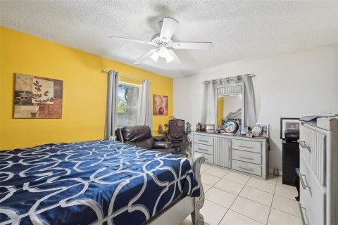 Casa en venta en Orlando, Florida, 3 dormitorios, 189.52 m2 № 1376783 - foto 20