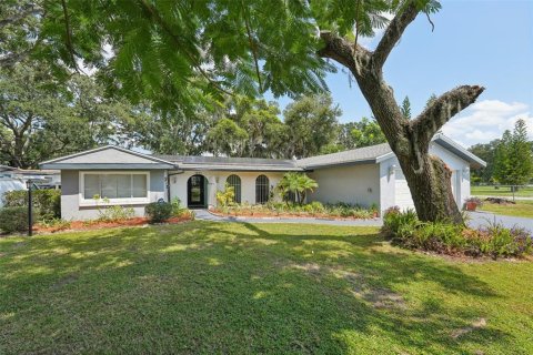 Villa ou maison à vendre à Orlando, Floride: 3 chambres, 189.52 m2 № 1376783 - photo 2