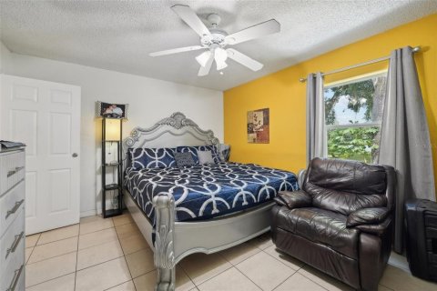 Casa en venta en Orlando, Florida, 3 dormitorios, 189.52 m2 № 1376783 - foto 21