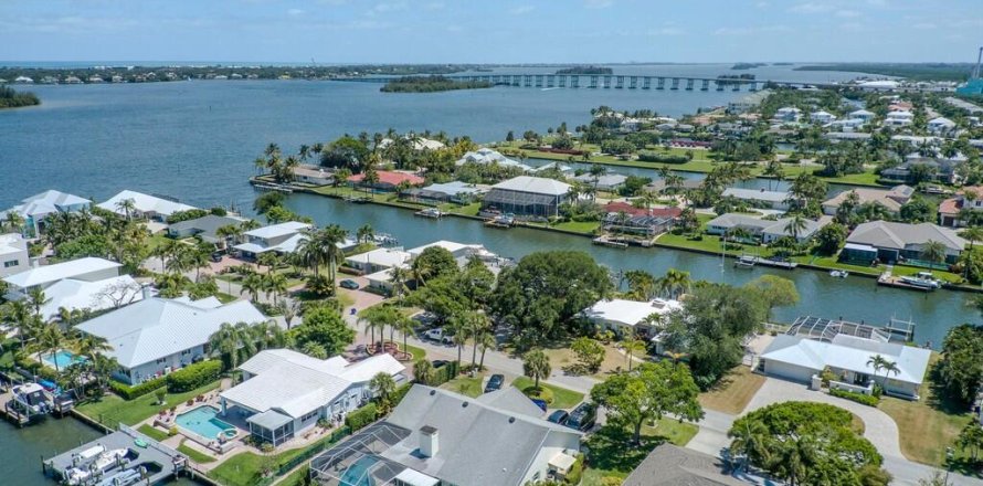 Villa ou maison à Vero Beach, Floride 4 chambres, 225.2 m2 № 1118995