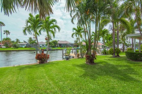 Villa ou maison à vendre à Vero Beach, Floride: 4 chambres, 225.2 m2 № 1118995 - photo 4