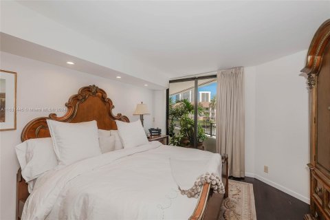 Copropriété à vendre à Hallandale Beach, Floride: 2 chambres, 147.9 m2 № 1292725 - photo 18