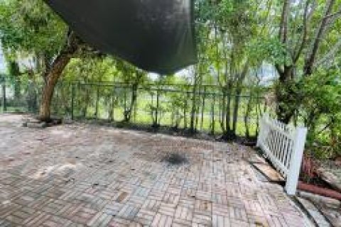 Villa ou maison à vendre à West Palm Beach, Floride: 4 chambres, 221.48 m2 № 1189683 - photo 4