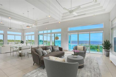 Casa en venta en Longboat Key, Florida, 5 dormitorios, 557.41 m2 № 1386540 - foto 8