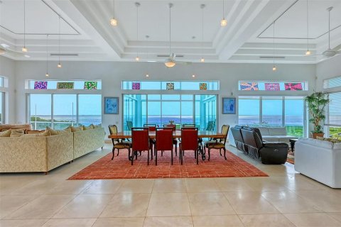 Casa en venta en Longboat Key, Florida, 5 dormitorios, 557.41 m2 № 1386540 - foto 11