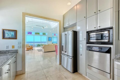 House in Longboat Key, Florida 5 bedrooms, 557.41 sq.m. № 1386540 - photo 22