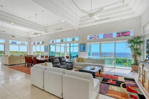 Casa en venta en Longboat Key, Florida, 5 dormitorios, 557.41 m2 № 1386540 - foto 10