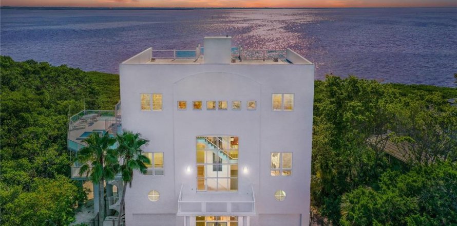 Casa en Longboat Key, Florida 5 dormitorios, 557.41 m2 № 1386540