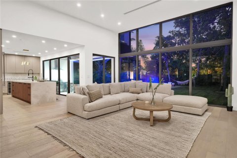 Casa en venta en Miami, Florida, 4 dormitorios, 303.42 m2 № 1310185 - foto 21