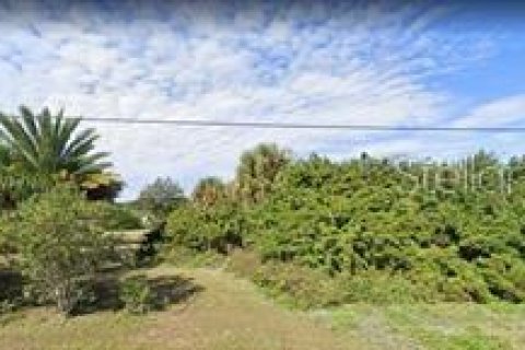 Terreno en venta en Port Charlotte, Florida № 1104918 - foto 1