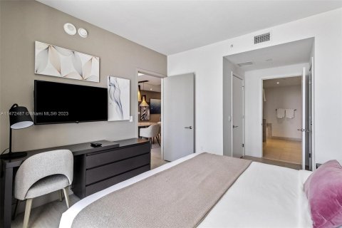 Condominio en venta en Hollywood, Florida, 2 dormitorios, 98.01 m2 № 781153 - foto 11