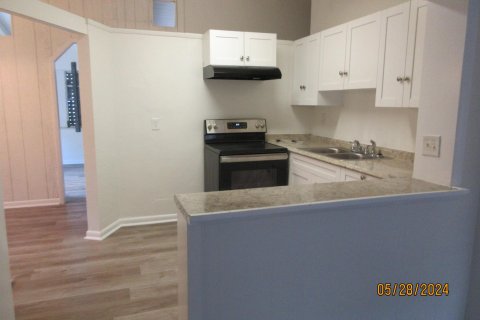 House in Fort Lauderdale, Florida 2 bedrooms, 119.1 sq.m. № 1217346 - photo 6