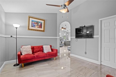 Casa en venta en Kissimmee, Florida, 4 dormitorios, 153.2 m2 № 1311663 - foto 13