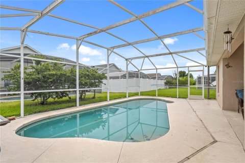 Villa ou maison à vendre à Kissimmee, Floride: 4 chambres, 153.2 m2 № 1311663 - photo 24