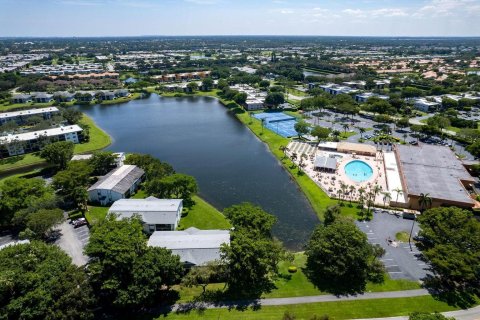 Condominio en venta en Delray Beach, Florida, 2 dormitorios, 90.67 m2 № 1228755 - foto 10