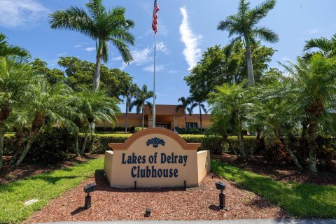 Condo in Delray Beach, Florida, 2 bedrooms  № 1228755 - photo 27