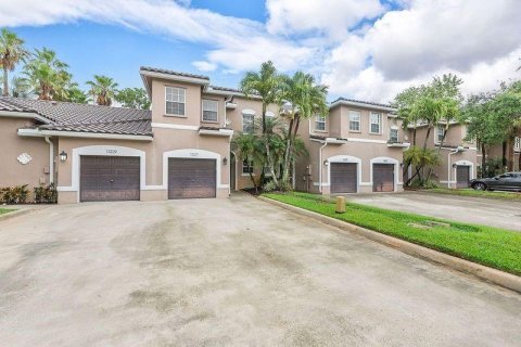 Townhouse in Plantation, Florida 3 bedrooms, 157 sq.m. № 1227620 - photo 27