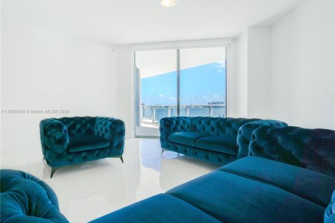 Condominio en venta en North Miami Beach, Florida, 2 dormitorios, 154.87 m2 № 1309519 - foto 6