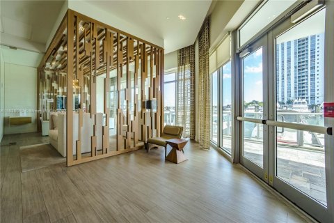 Condominio en venta en North Miami Beach, Florida, 2 dormitorios, 154.87 m2 № 1309519 - foto 25