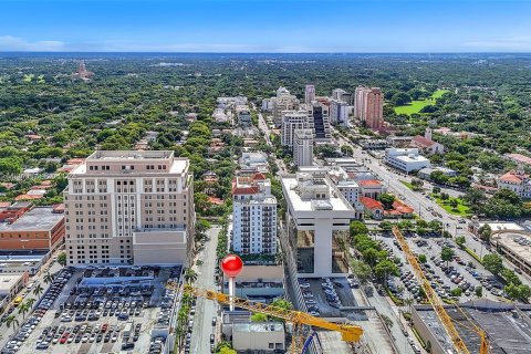 Commercial property in Coral Gables, Florida № 1309457 - photo 20