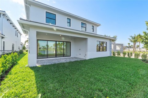 Villa ou maison à vendre à Palm Beach Gardens, Floride: 6 chambres, 380.53 m2 № 714475 - photo 16