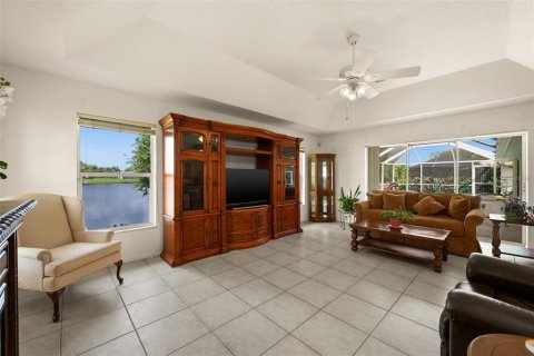 Villa ou maison à vendre à Port Charlotte, Floride: 3 chambres, 236.16 m2 № 1350503 - photo 13