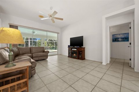 Villa ou maison à vendre à Port Charlotte, Floride: 3 chambres, 236.16 m2 № 1350503 - photo 7