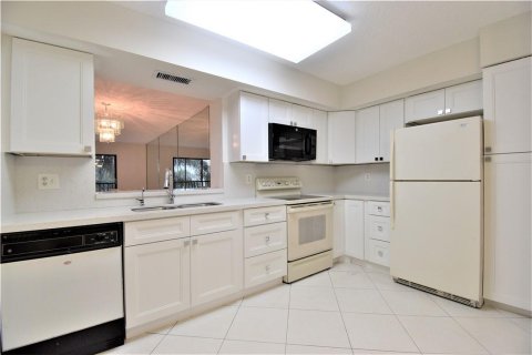 Condo in Delray Beach, Florida, 3 bedrooms  № 869312 - photo 24