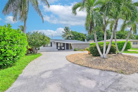 Villa ou maison à vendre à Miramar, Floride: 4 chambres, 202.43 m2 № 1380399 - photo 1