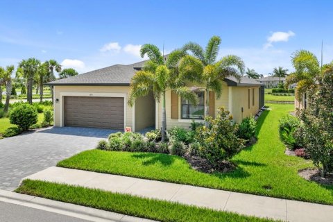 House in Port Charlotte, Florida 4 bedrooms, 188.31 sq.m. № 1300354 - photo 7