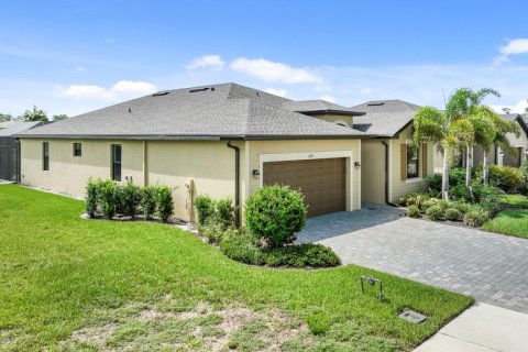 House in Port Charlotte, Florida 4 bedrooms, 188.31 sq.m. № 1300354 - photo 8