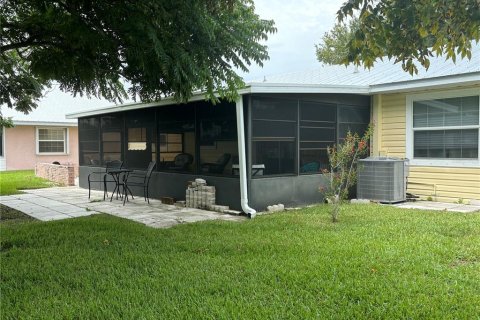 House in Okeechobee, Florida 3 bedrooms, 96.99 sq.m. № 1307156 - photo 20