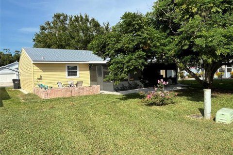 House in Okeechobee, Florida 3 bedrooms, 96.99 sq.m. № 1307156 - photo 23