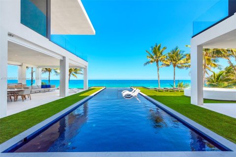 Villa ou maison à vendre à Fort Lauderdale, Floride: 7 chambres, 955.87 m2 № 1206250 - photo 4