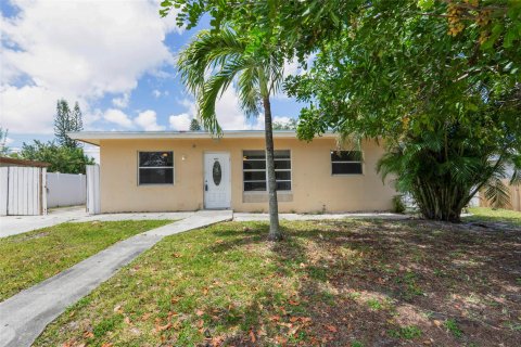 Villa ou maison à vendre à Hollywood, Floride: 3 chambres, 111.48 m2 № 1160859 - photo 19