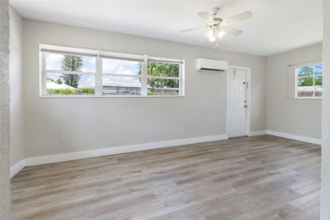 Casa en venta en Hollywood, Florida, 3 dormitorios, 111.48 m2 № 1160859 - foto 9