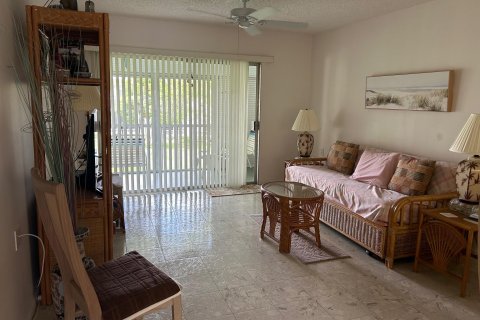 Condominio en venta en Coconut Creek, Florida, 1 dormitorio, 61.41 m2 № 1160861 - foto 20