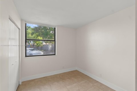 Copropriété à vendre à Oakland Park, Floride: 2 chambres, 82.68 m2 № 1386187 - photo 17