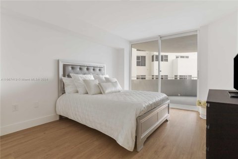 Copropriété à vendre à Miami Beach, Floride: 2 chambres, 133.78 m2 № 1386095 - photo 19