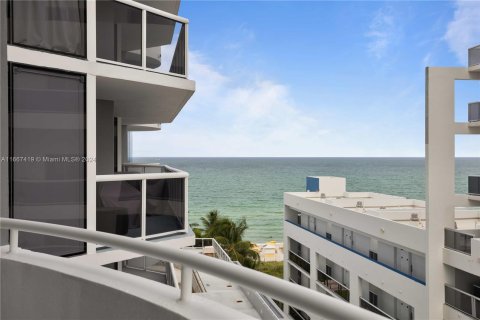 Copropriété à vendre à Miami Beach, Floride: 2 chambres, 133.78 m2 № 1386095 - photo 27