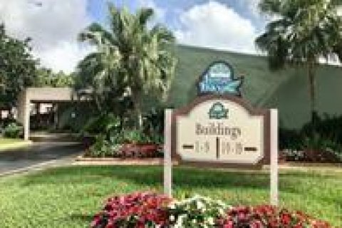 Condominio en venta en Tamarac, Florida, 1 dormitorio, 69.68 m2 № 1135468 - foto 17