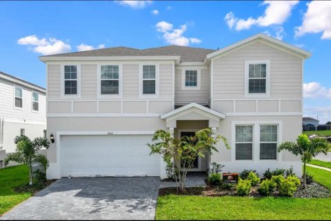 Casa en venta en Davenport, Florida, 10 dormitorios, 408.68 m2 № 1264519 - foto 1