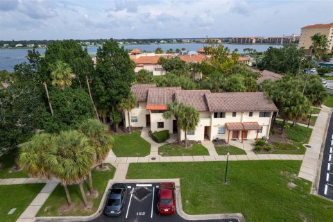 Copropriété à vendre à Orlando, Floride: 2 chambres, 104.42 m2 № 1317385 - photo 15