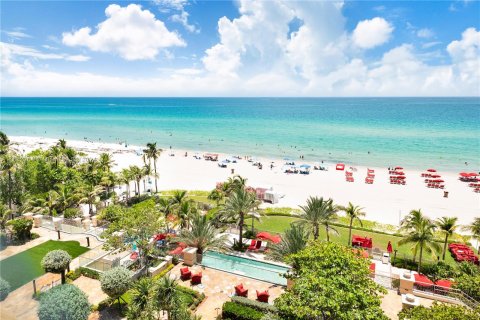 Condo in Sunny Isles Beach, Florida, 4 bedrooms  № 1293057 - photo 12