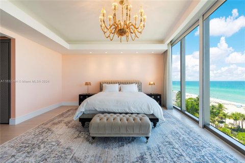 Condo in Sunny Isles Beach, Florida, 4 bedrooms  № 1293057 - photo 29