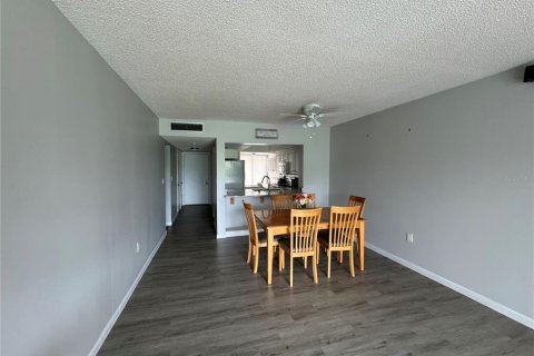 Copropriété à vendre à Orlando, Floride: 2 chambres, 95.13 m2 № 1203956 - photo 12