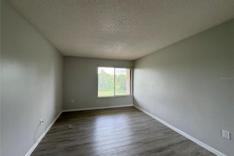 Copropriété à vendre à Orlando, Floride: 2 chambres, 95.13 m2 № 1203956 - photo 13